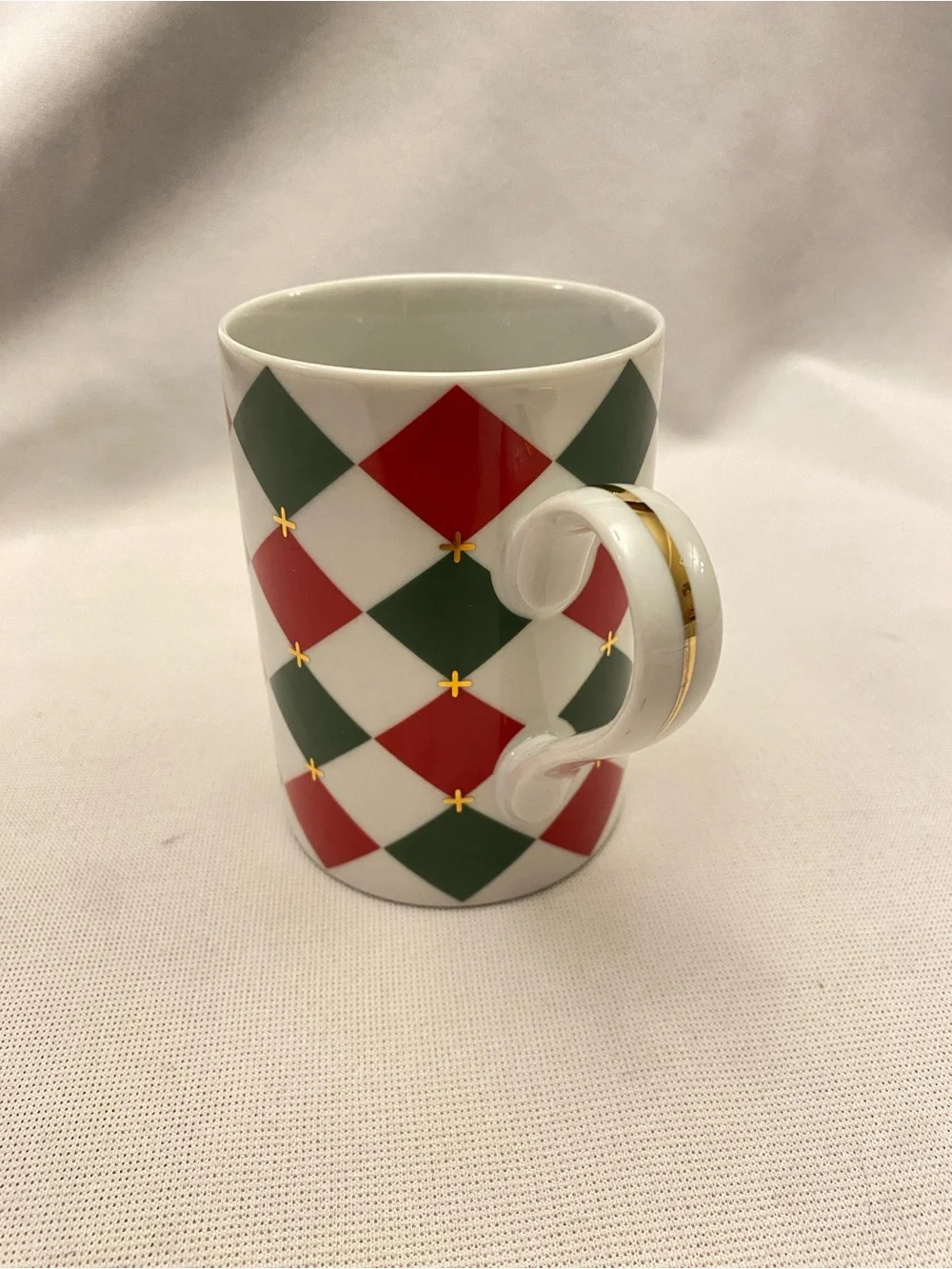Vintage Harlequin Williams Sonoma Red Green Gold White Diamond Holiday Mug Japan